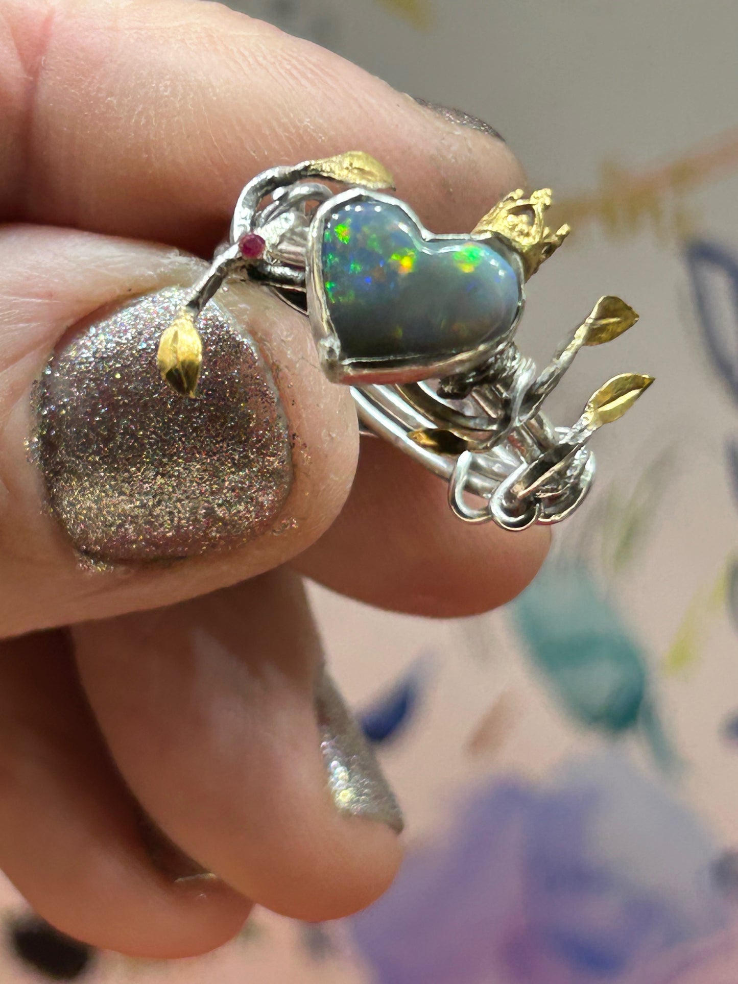 Queen of Hearts, Opal vine ring