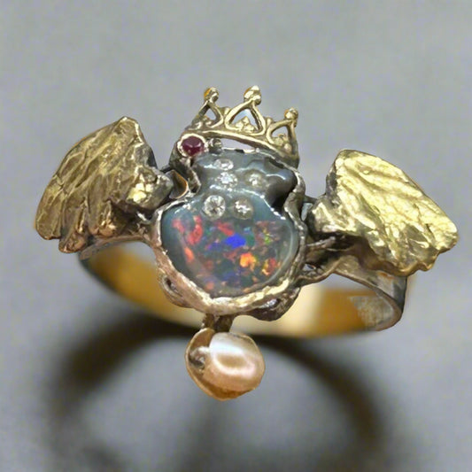 Black Opal Ring with Wings that Flutter!